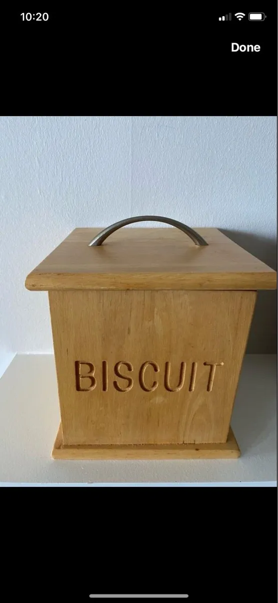 Timber Biscuit Box - Image 1