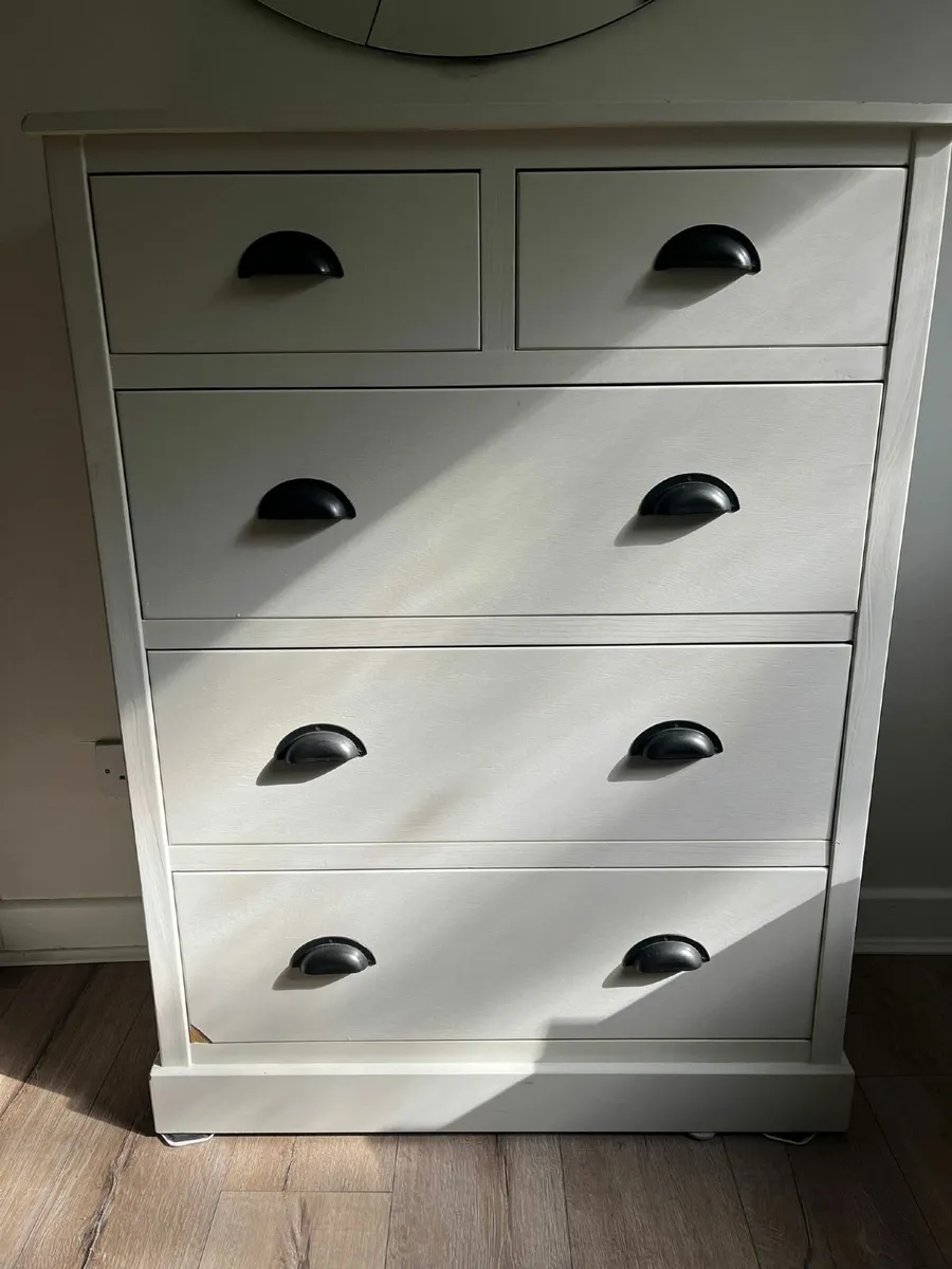 Chest of drawers - Image 2