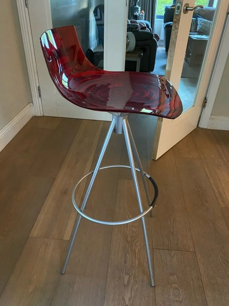 Calligaris bar stools - Image 1