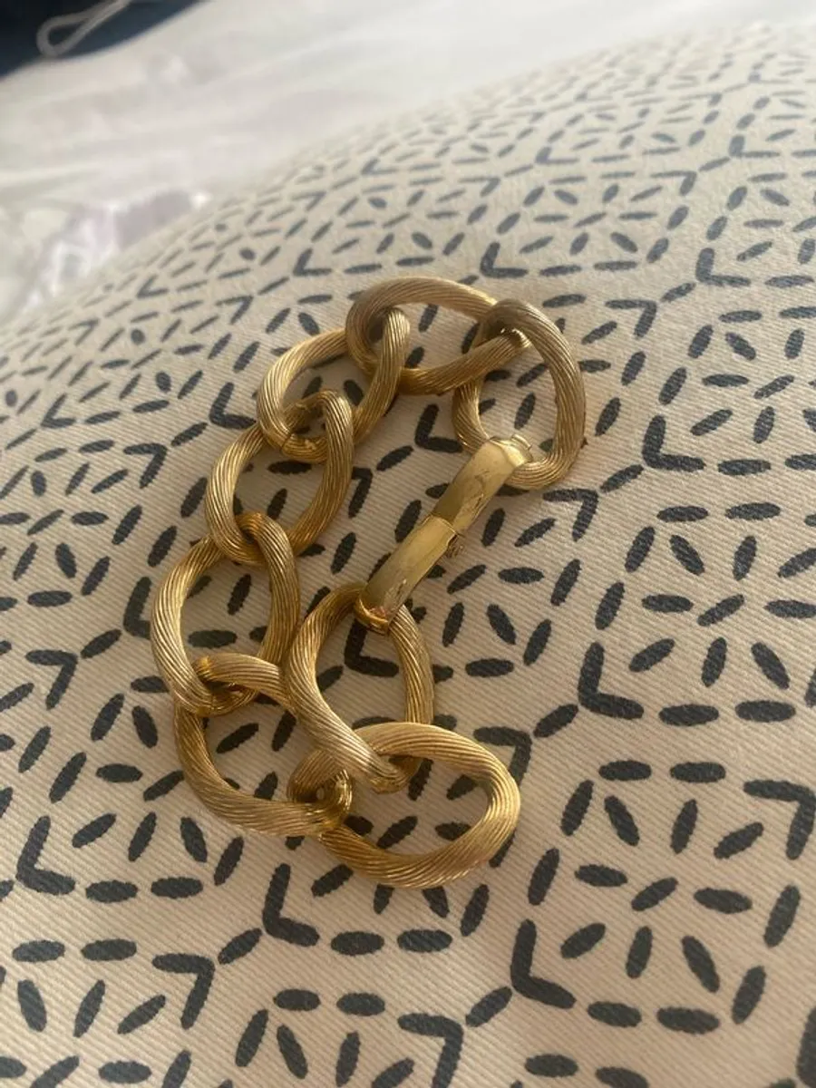 Christian Dior 1980's vintage gold plated chunky bracelet - Image 3
