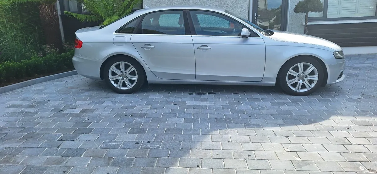 Audi A4 SE 2010 - Image 3
