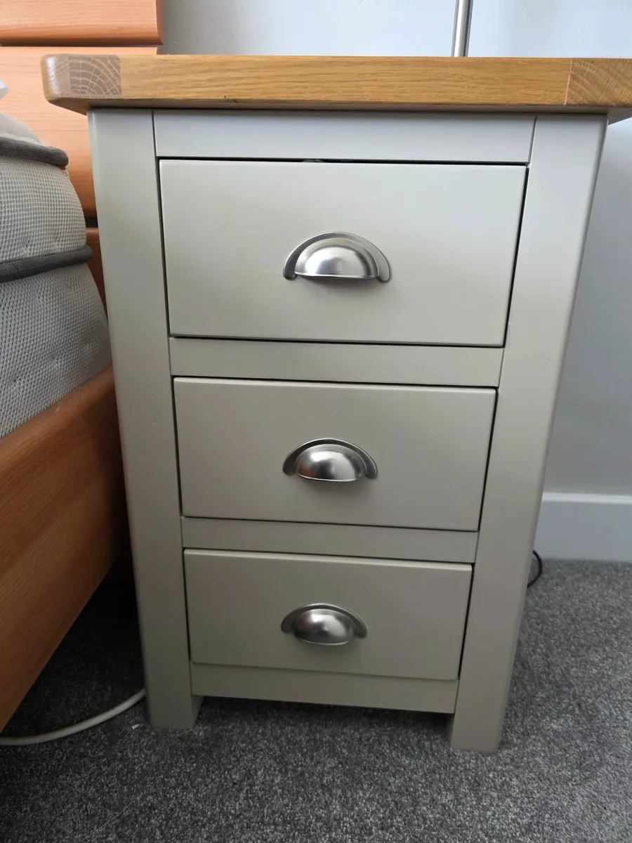 Double Bed and Two Lockers - Image 2