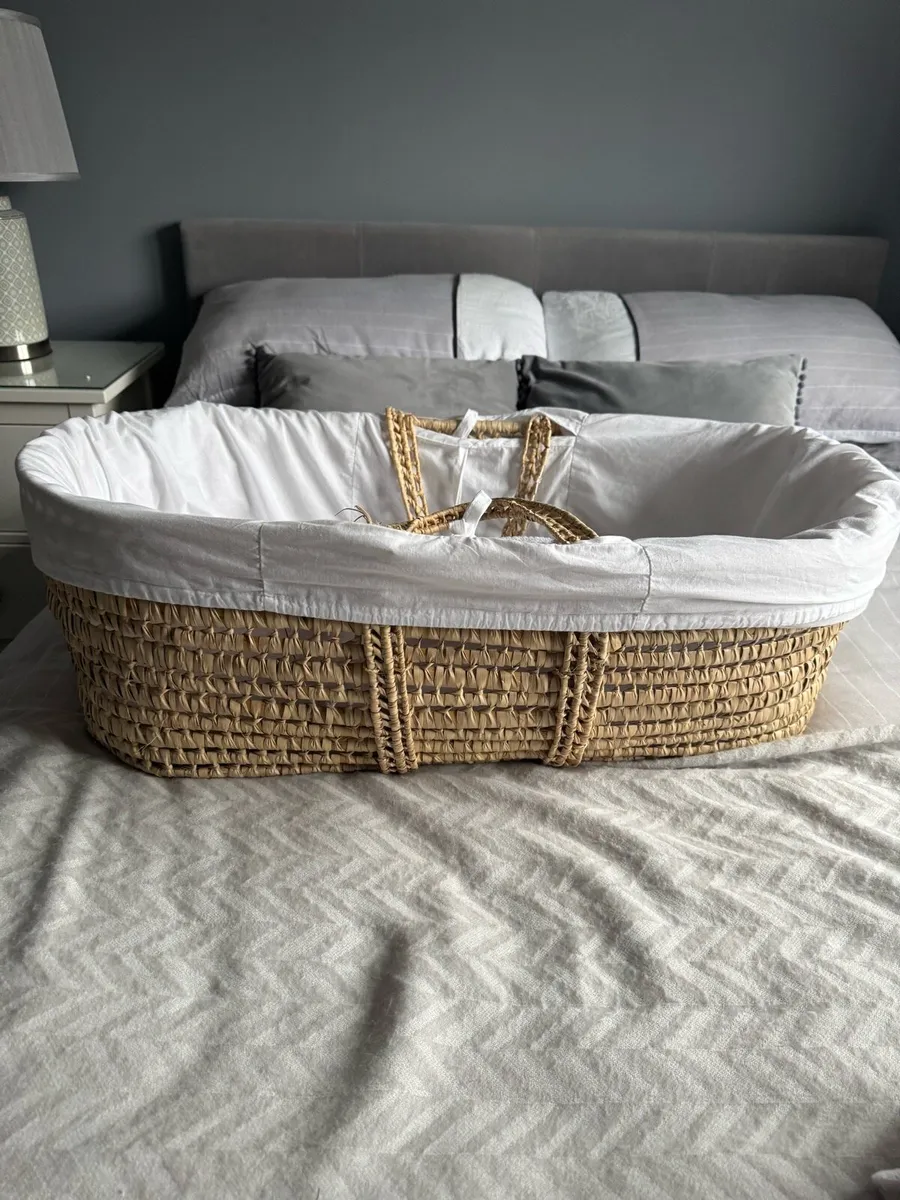 Moses basket - Image 2