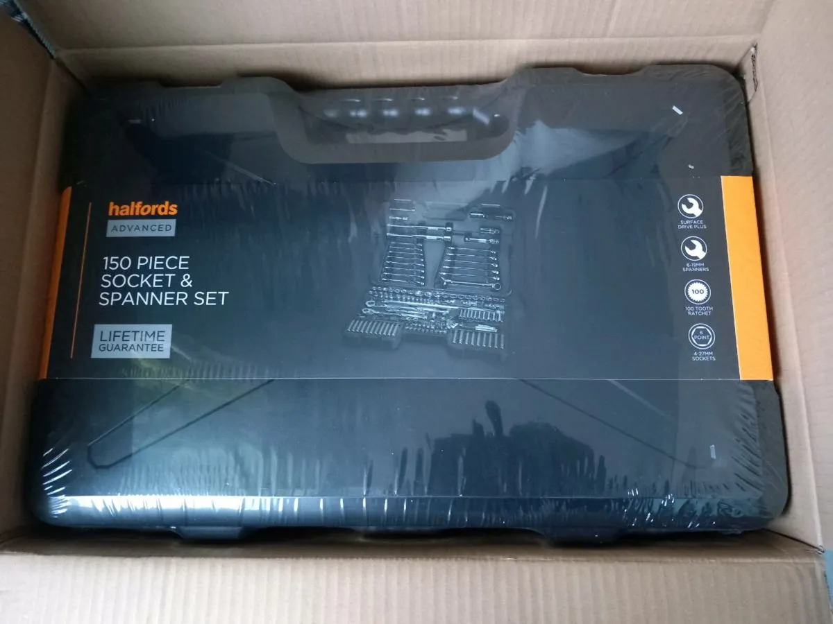 150pce socket/spanner set halfords  new in box - Image 1
