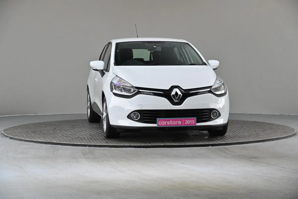 Renault Clio 1.2 5spd 75bhp Dynamique SAT NAV - Image 3