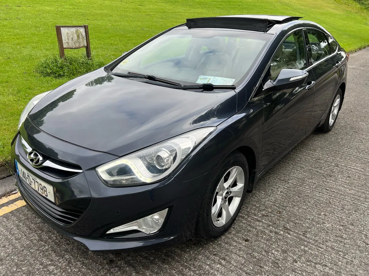2014 Hyundai i40 Automatic Top spec Pan Roof - Image 3