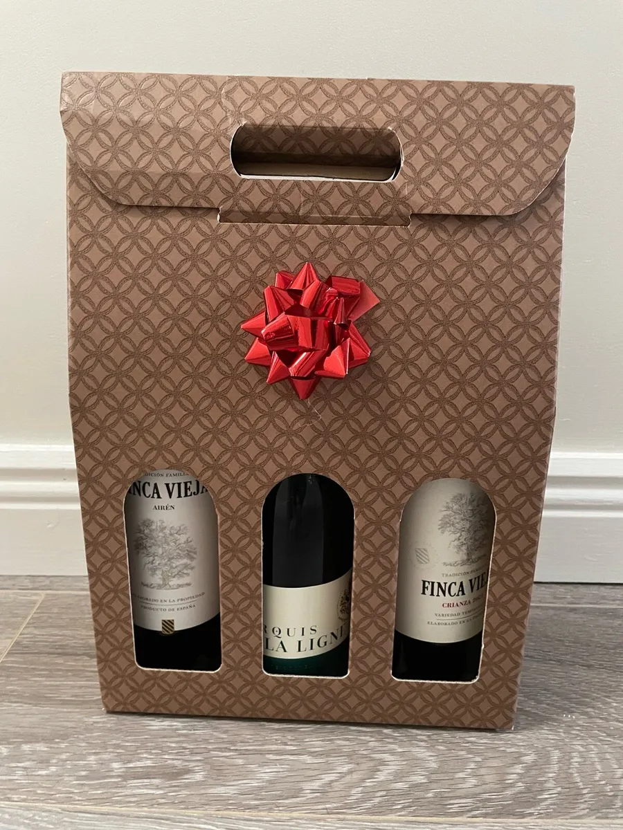 Wine Gift - Image 1
