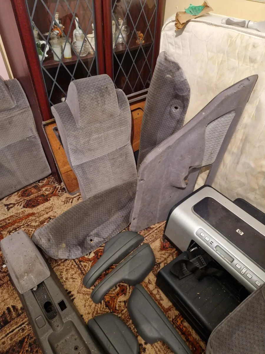 Ford Sierra Interior - Image 2