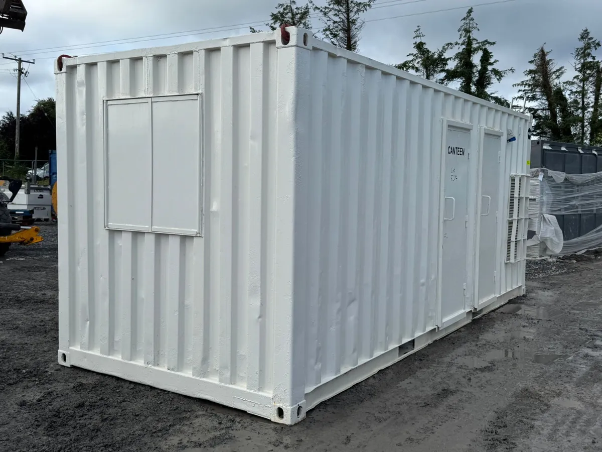 20”x 8” Welfare Container - Image 1