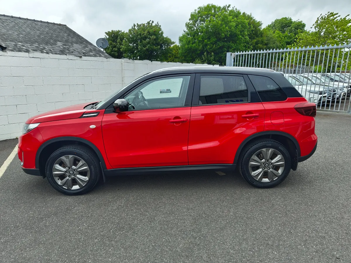 Suzuki Vitara 1.4 Hybrid - Image 4