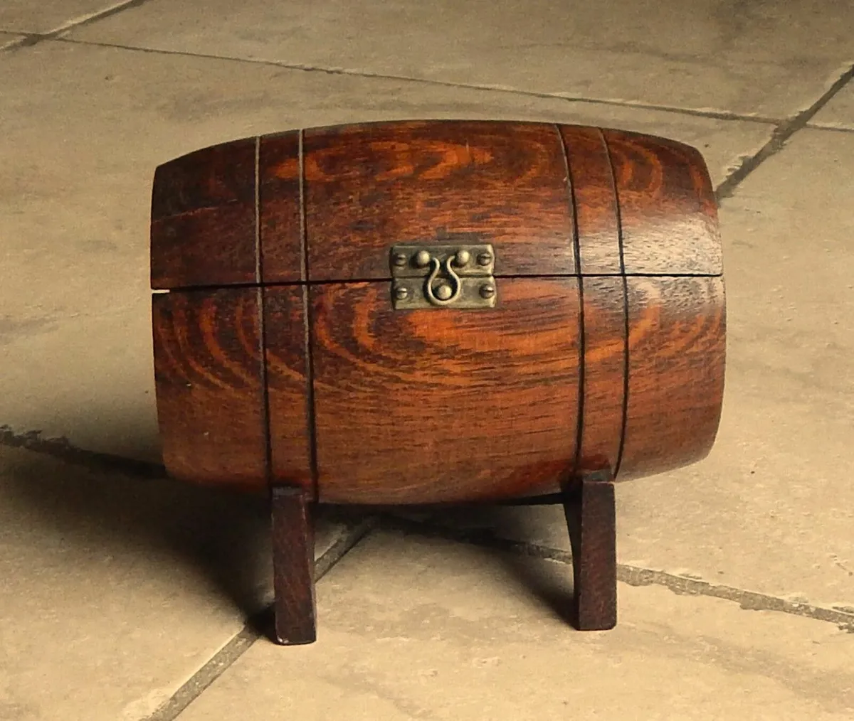 Vintage TEOFANI & Co. Oak Barrel Cigarette Case - Image 1