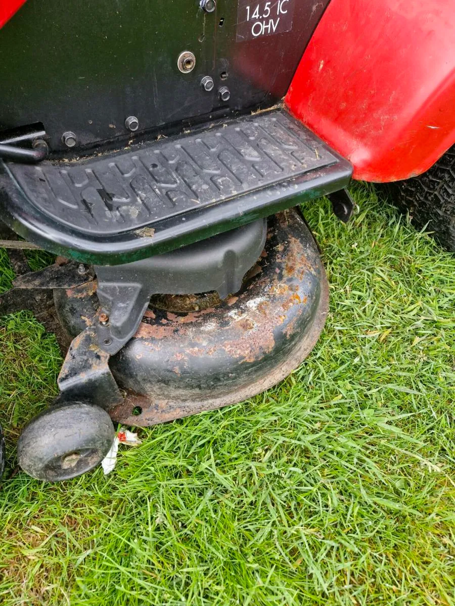 Craftsman ride on mower Delivery available - Image 2