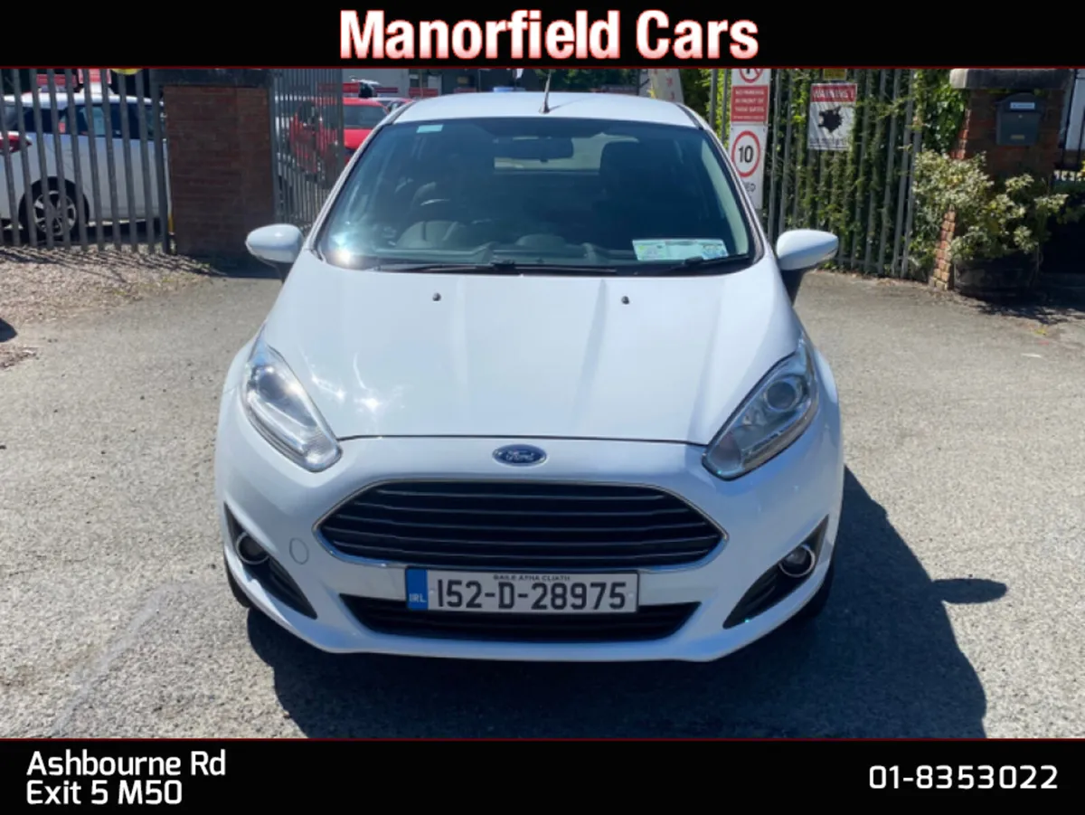 2015 152 Ford Fiesta Zetec 1.25 Petrol 5dr - Image 3