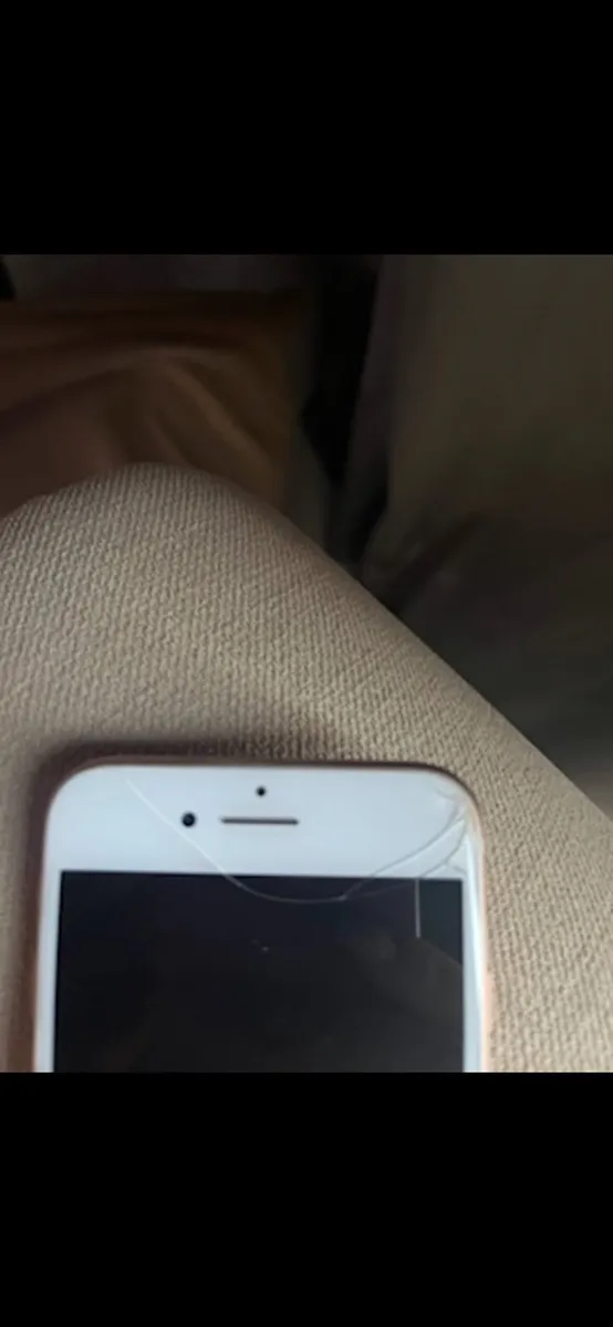 iPhone 8 64GB - Image 2