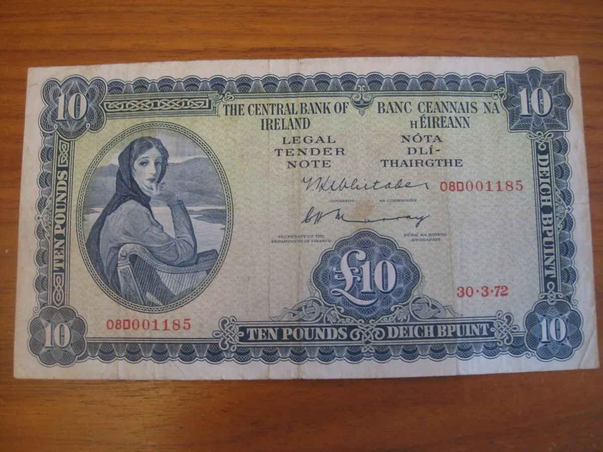 10 Pound Lavery Note - 50 Euros - Image 1