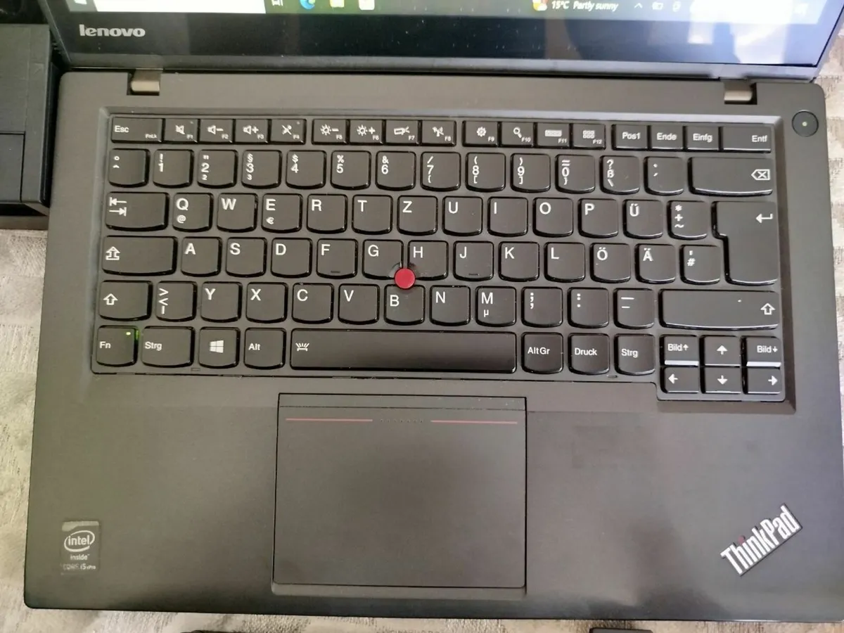 Lenovo ThinkPad T440s i5 8GB 256GB  with station - Image 4