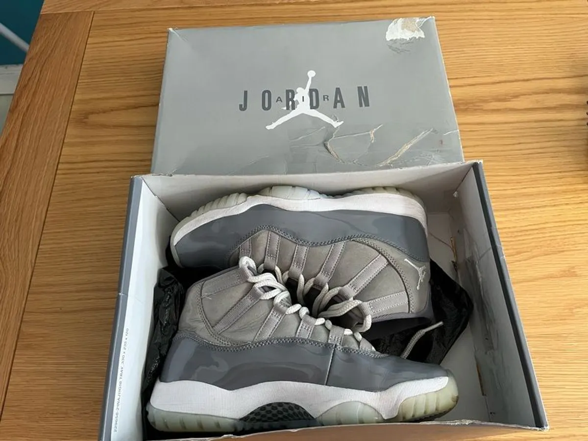 AIR Jordan 11 Retro - Image 1
