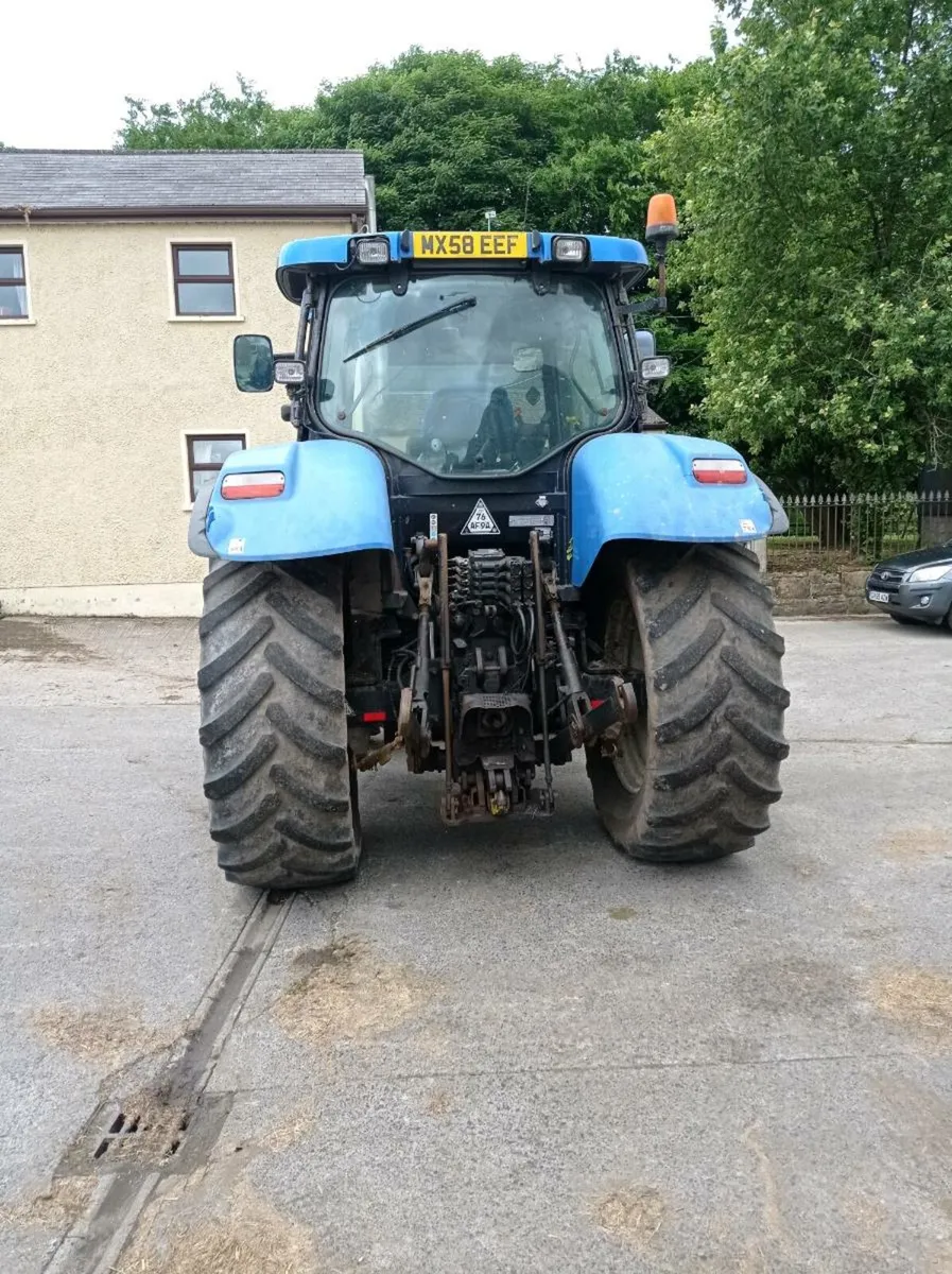 New Holland tractor - Image 3