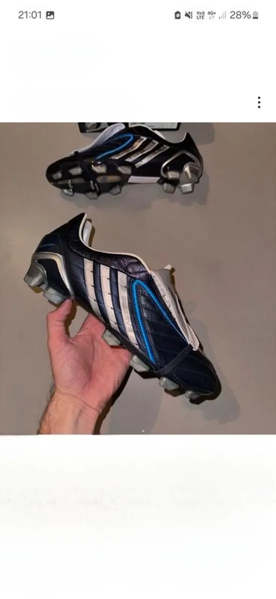 Adidas Predator Powerswerve FG size 11.5 uk - Image 1