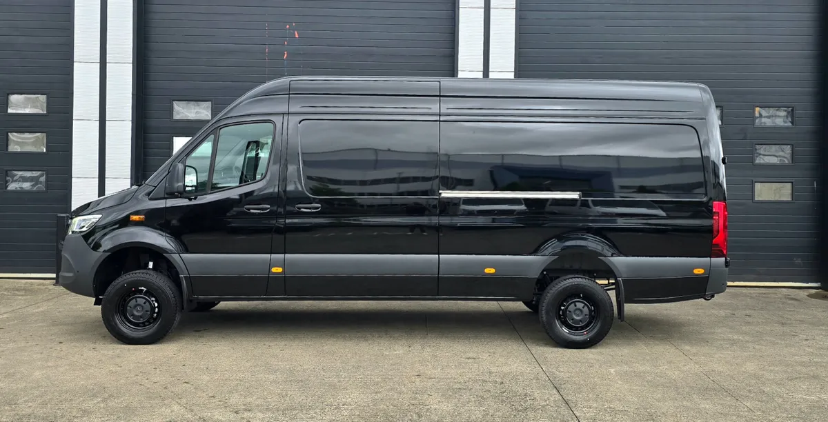 4x4 Sprinter 319 LWB Select Automatic - Image 4