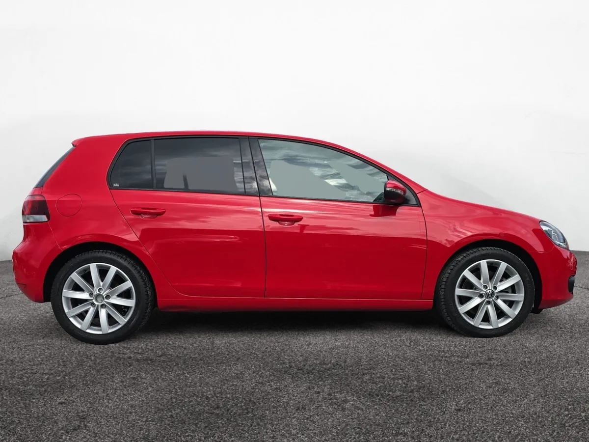 Volkswagen Golf 2012 - Image 4