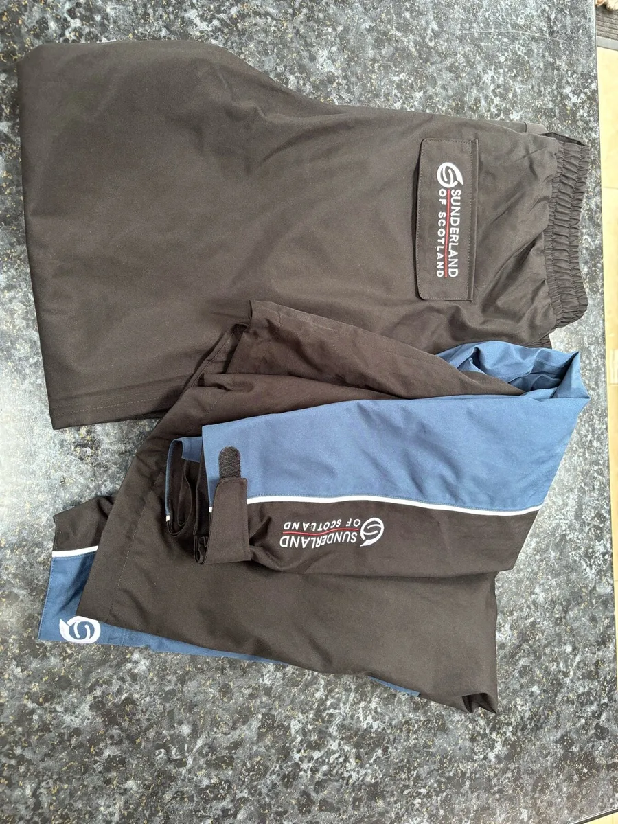 Sunderland of Scotland Golf Rain Suit - Image 3