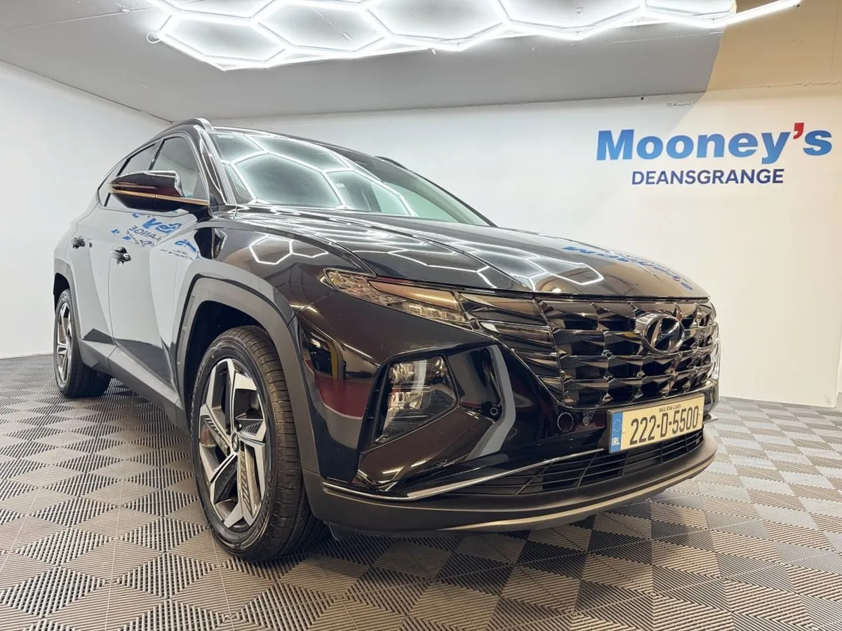Hyundai Tucson 2WD Executive Plus HEV Auto - Image 1