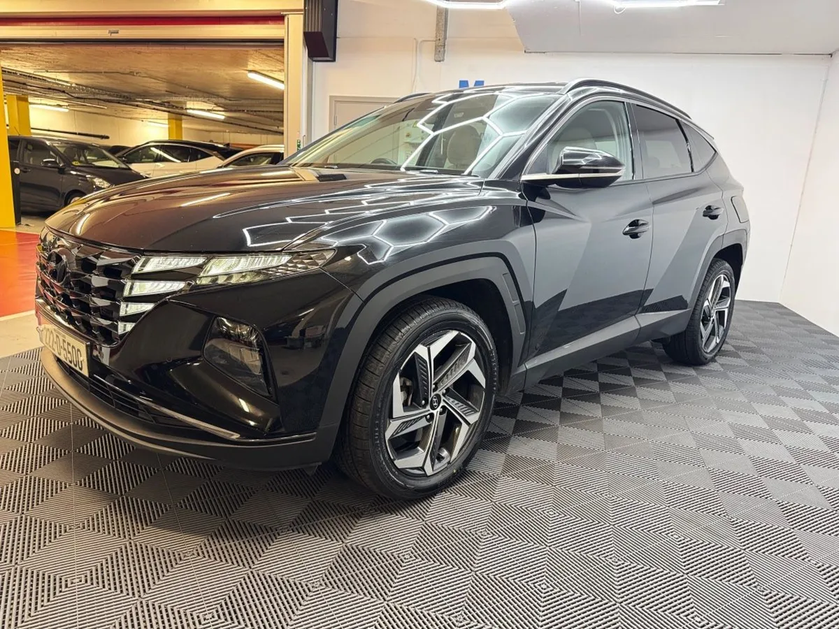 Hyundai Tucson 2WD Executive Plus HEV Auto - Image 3