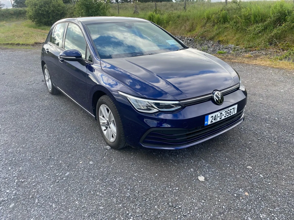 VW Golf Life 1.0 TSI 2024 - Only 2600km - Image 1