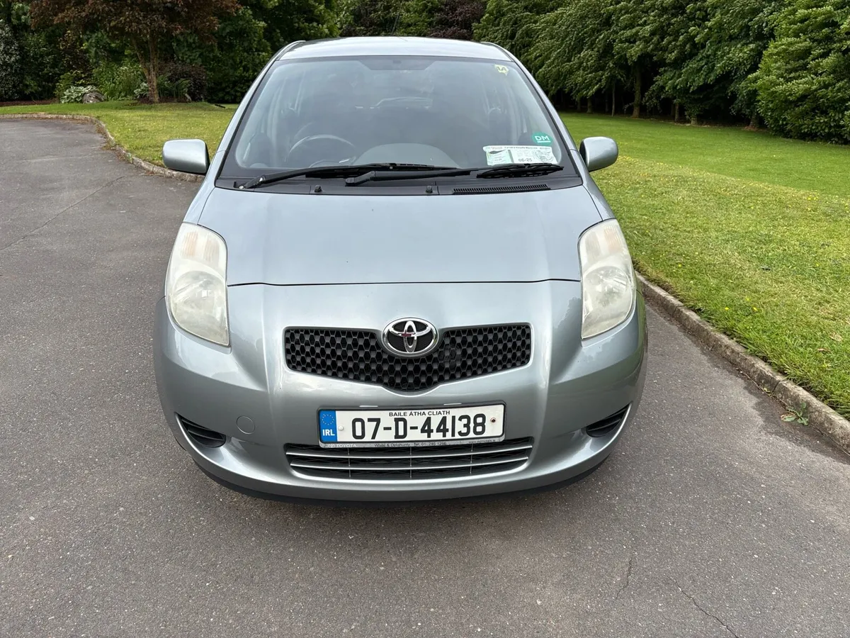 Toyota Yaris - Image 2
