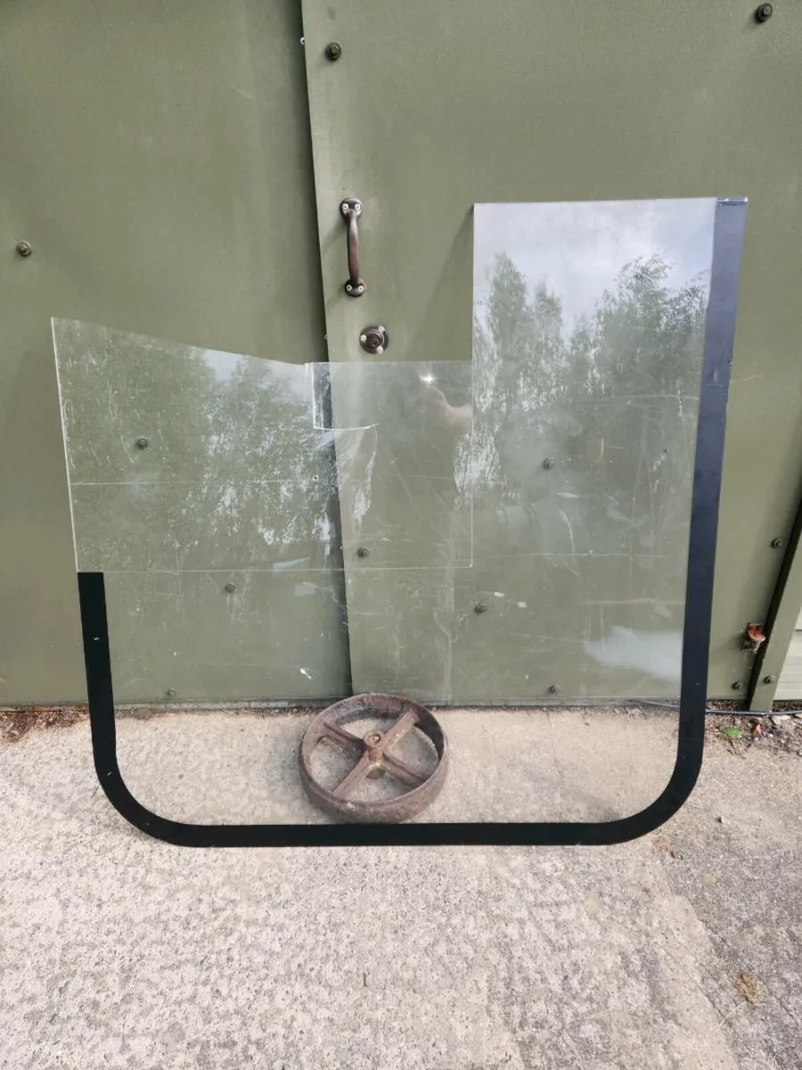 Giant sheet of 5mm Clear Perspex - polycarbonat - Image 4