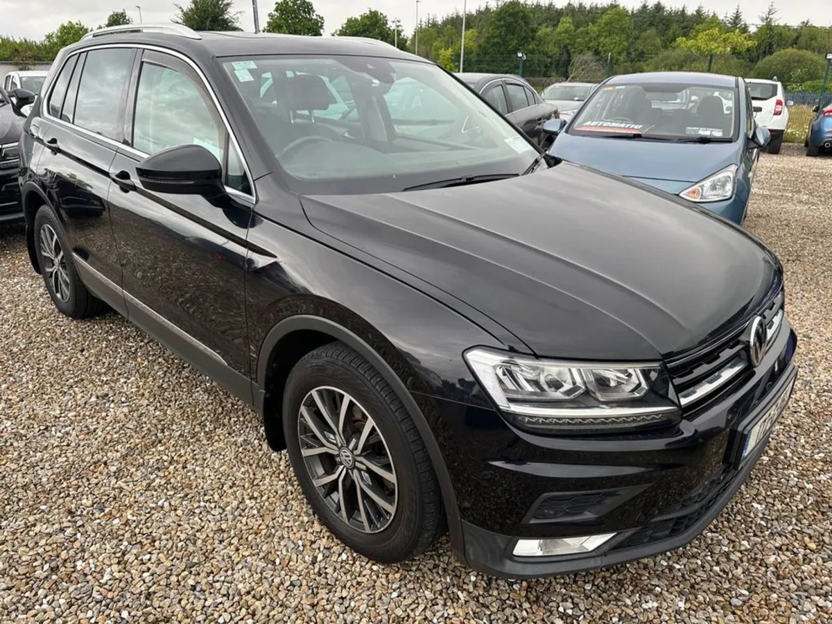 Volkswagen Tiguan 2.0 TDI 115 Comfortline - Leath - Image 3