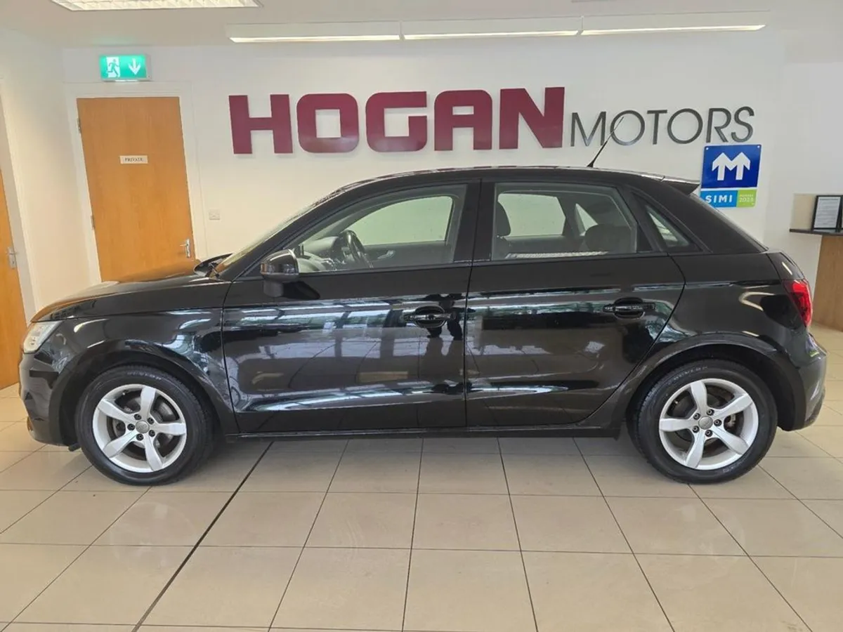 Audi A1 SE 1.0 Tfsi S-tronic 5Dr H/B - Image 4
