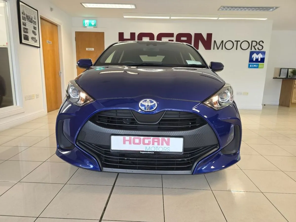Toyota Yaris X 1.0 Petrol Automatic - Image 2