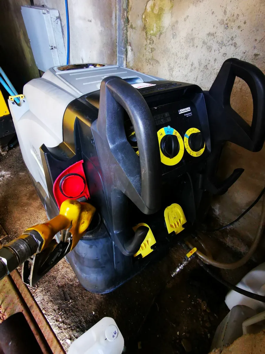 Karcher pressure washer - Image 1
