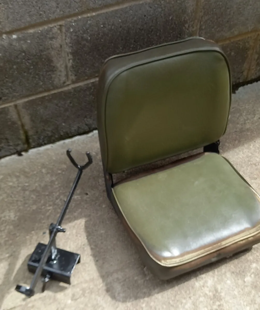 Lures/boat seat - Image 2