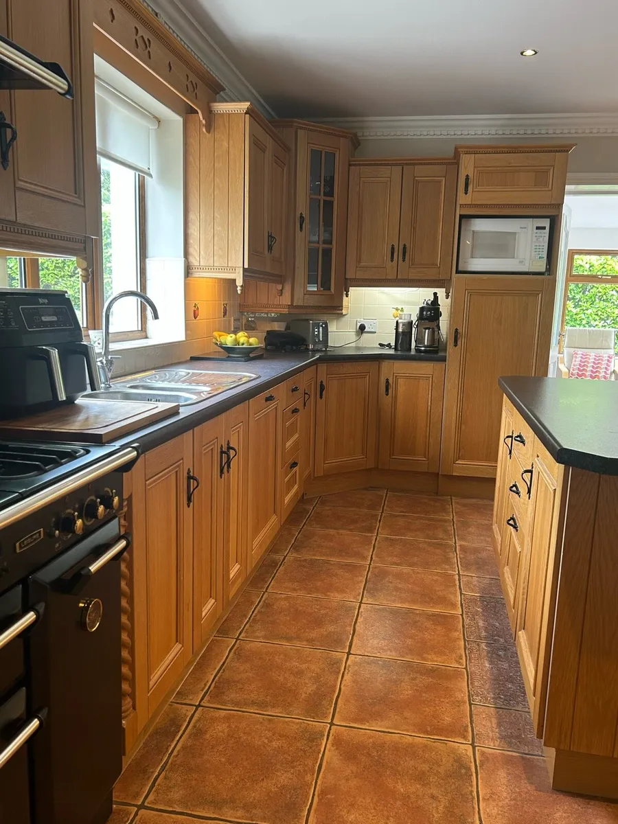 Kitchen - Image 2