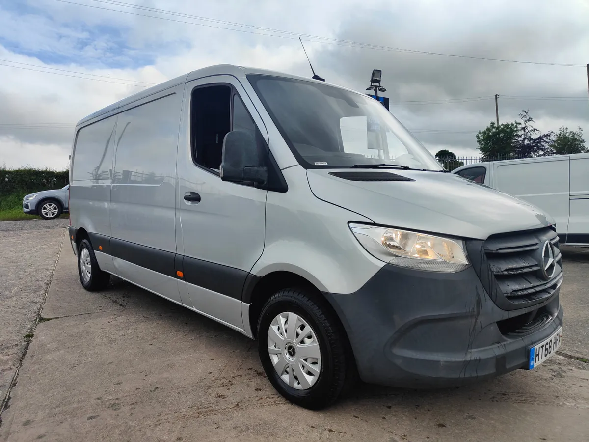 NEW MODEL 31/12/18 SPRINTER 314 CDI MWB LOW ROOF - Image 1