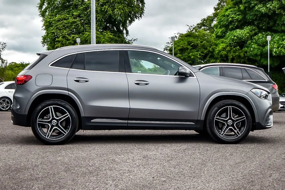 Mercedes-Benz GLA-Class 250e AMG Executive 215bhp - Image 3