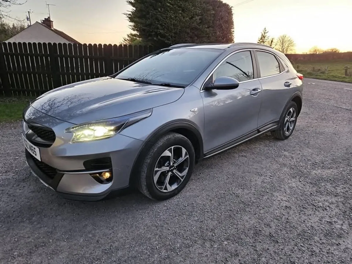 2022 Kia Ceed 2 TGDI - Image 1