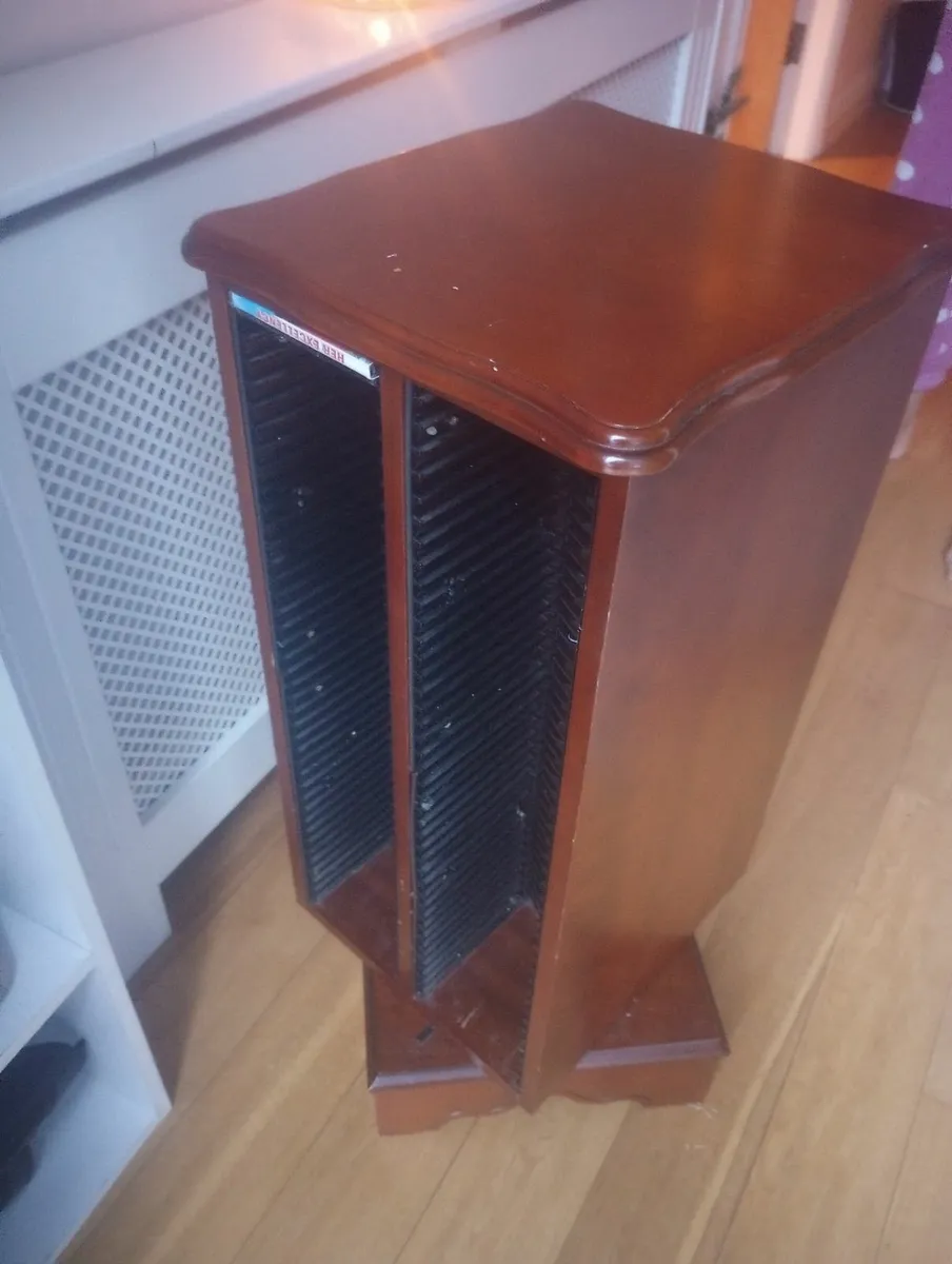 CD holder - Image 1