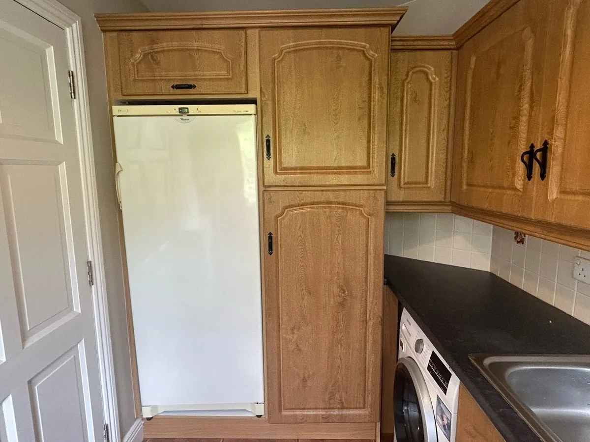 Kitchen/Utility units - Image 3