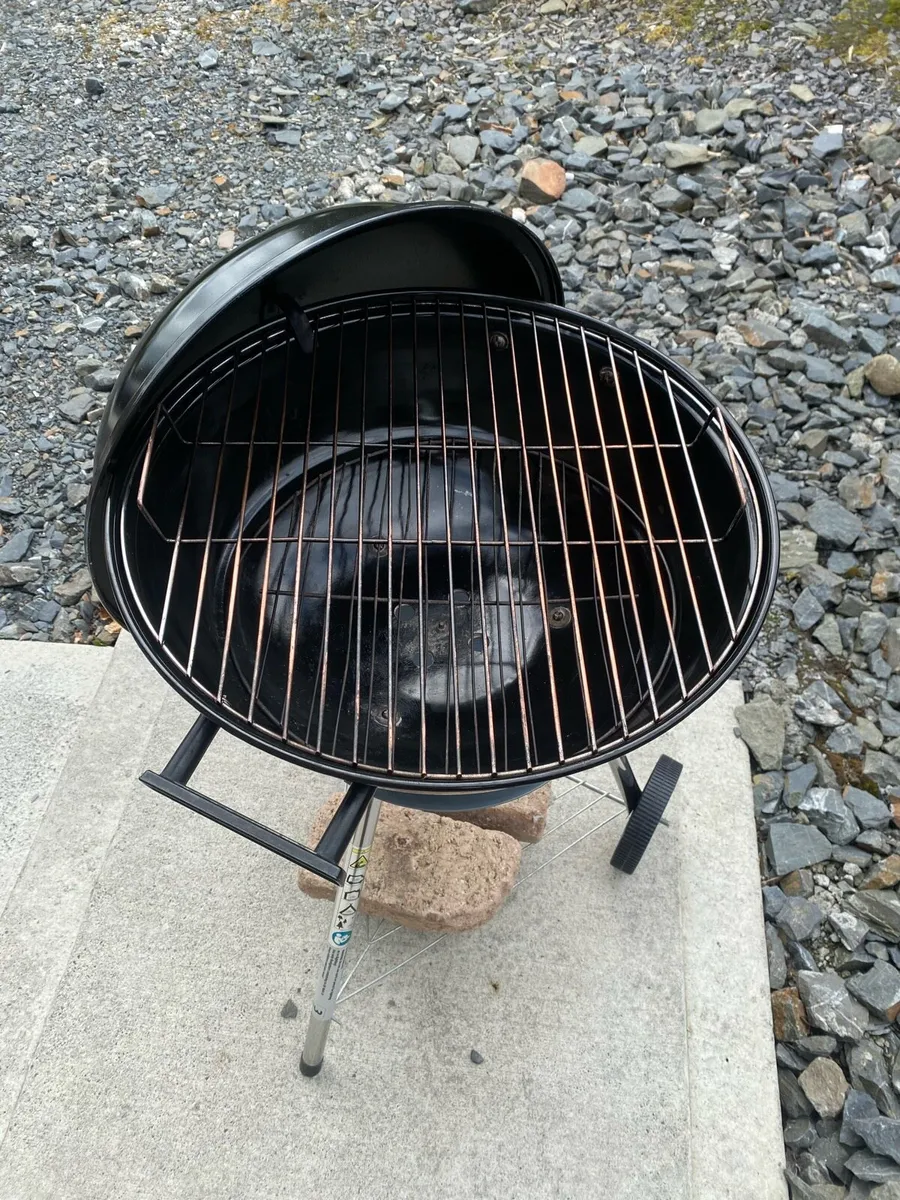 BBQ Charcoal Grill - Image 2