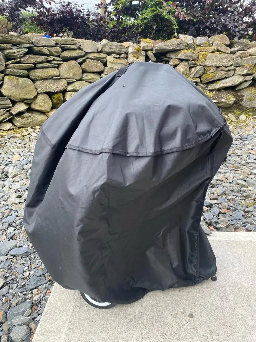 BBQ Charcoal Grill - Image 3