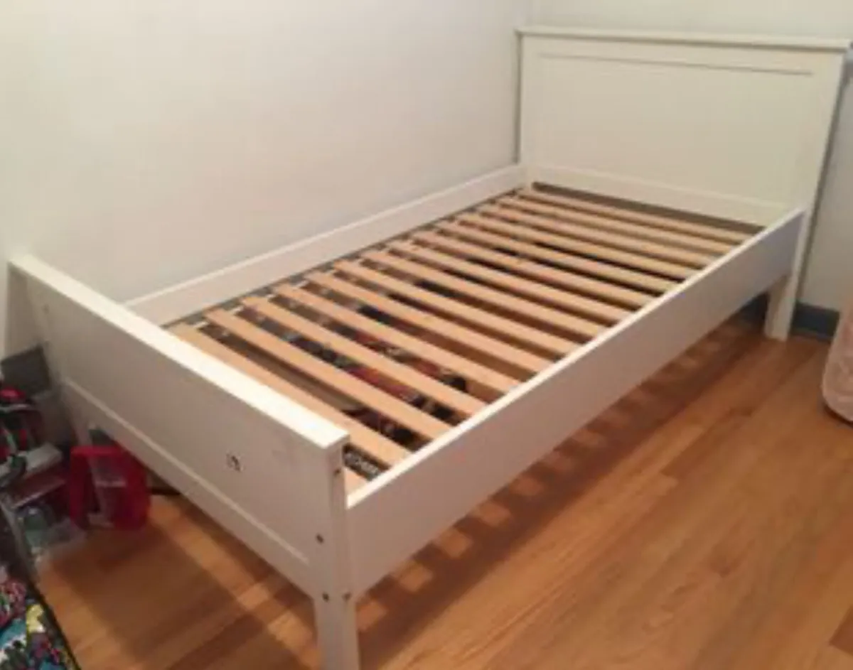 Single bed
