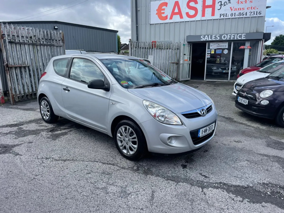 Hyundai i20 2011 low miles nct and tax - Image 1
