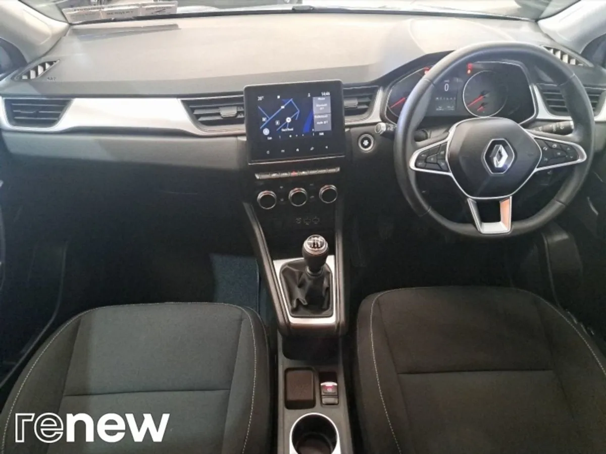 Renault Captur Iconic TCe 100 BHP  75 P/wk - Image 3