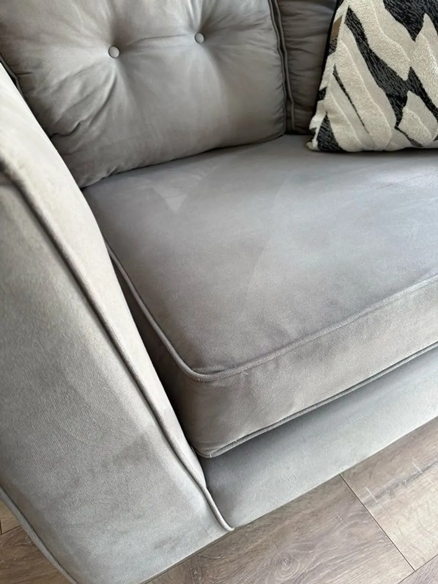 2 seater sofa - Image 3