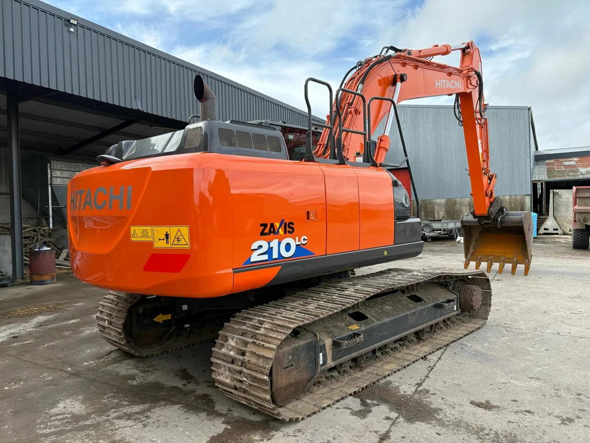 Hitachi Zaxis 210-6 **1260 hours** - Image 3