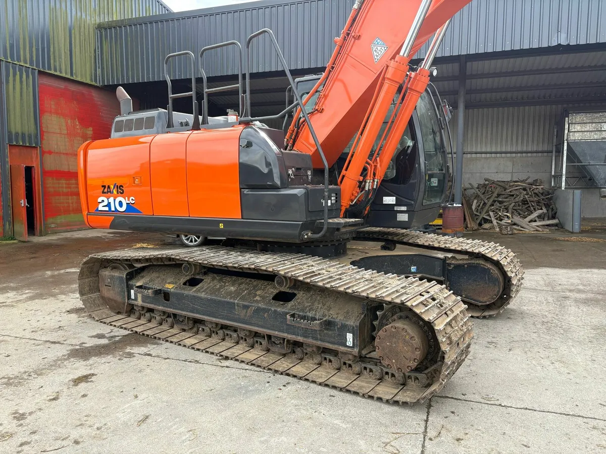 Hitachi Zaxis 210-6 **1260 hours** - Image 4